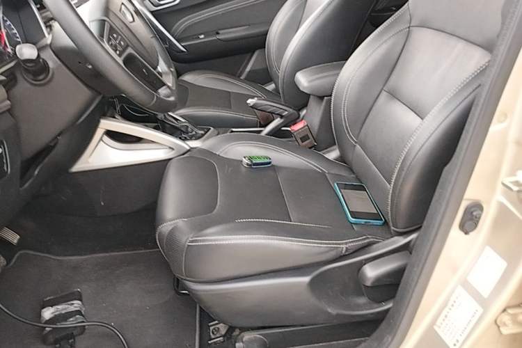 Used Geely Auto Vision X3 2017 1.5L Automatic Elite Model Left Front Seat