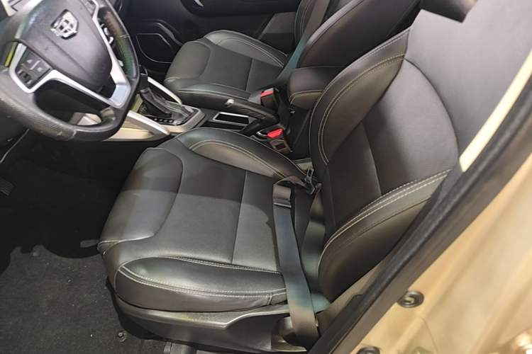 Used Geely Auto Vision X3 2017 1.5L Automatic Elite Model Left Front Seat
