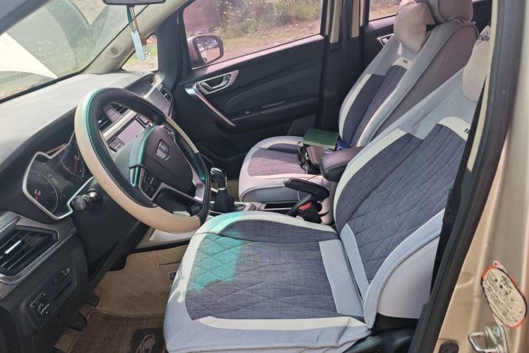 Used Geely Auto Vision X3 2017 1.5L Manual Elite Model Left Front Seat