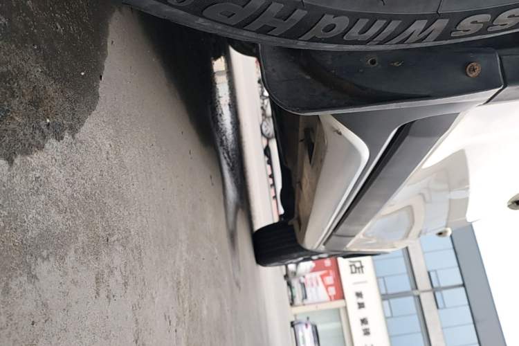 Used Geely Auto Vision X3 2017 1.5L Automatic Luxury Model Left Side Sill