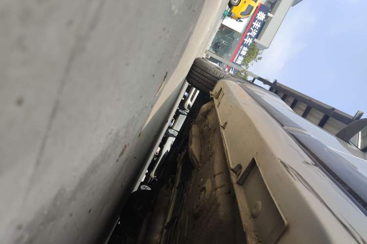 Used Geely Auto Vision X3 2017 1.5L Manual Luxury Model Left Side Sill