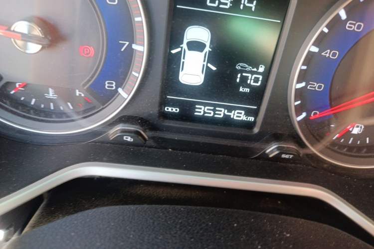 Used Geely Auto Vision X3 2017 1.5L Manual Luxury Model Odometer Close Up