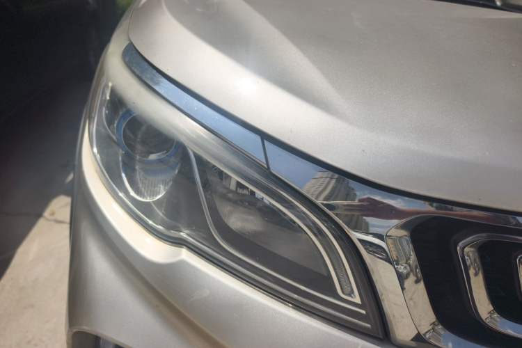 Used Geely Auto Vision X3 2017 1.5L Manual Luxury Model Right Front Headlight