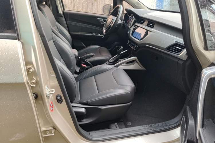 Used Geely Auto Vision X3 2017 1.5L Automatic Luxury Model Right Front Seat