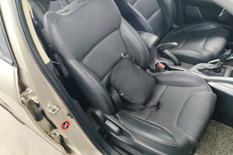 Used Geely Auto Vision X3 2017 1.5L Automatic Elite Model Right Front Seat