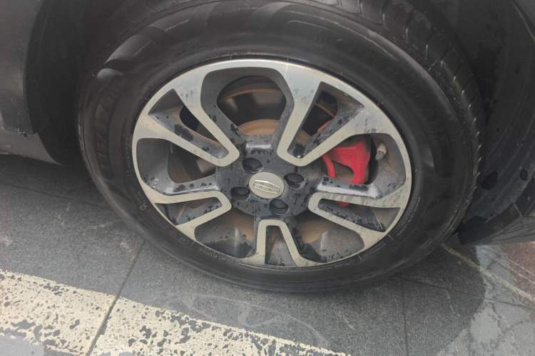 Used Geely Auto Vision X3 2017 1.5L Automatic Luxury Model Right Front Wheel Hub