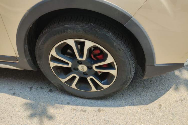 Used Geely Auto Vision X3 2017 1.5L Automatic Luxury Model Right Front Wheel Hub