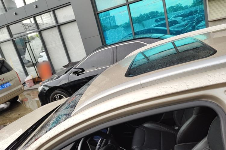 Used Geely Auto Vision X3 2017 1.5L Automatic Luxury Model Roof