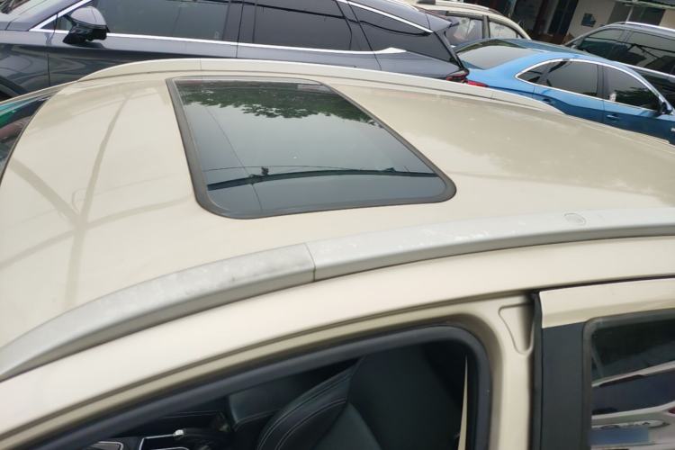 Used Geely Auto Vision X3 2017 1.5L Automatic Luxury Model Roof
