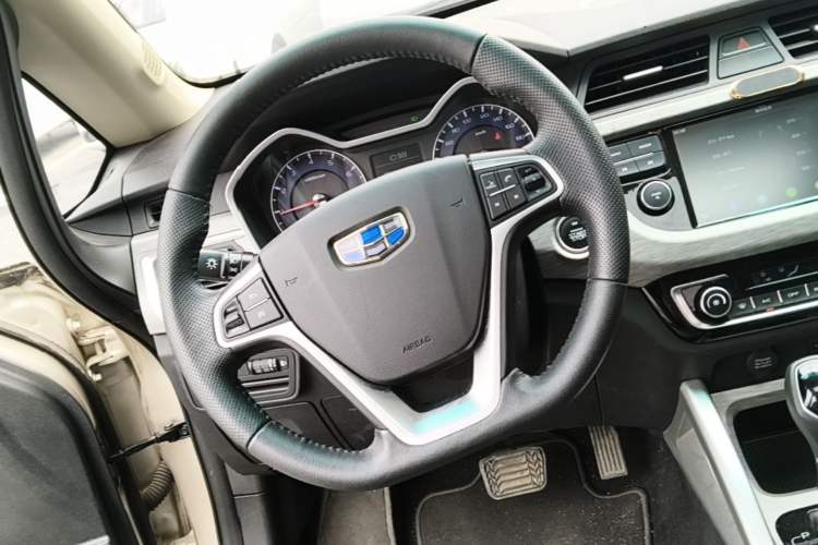 Used Geely Auto Vision X3 2017 1.5L Automatic Luxury Model Steering Wheel