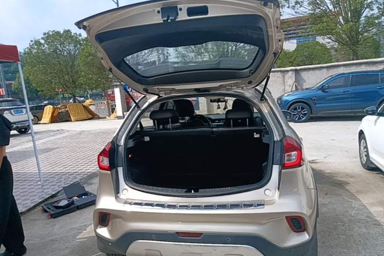 Used Geely Auto Vision X3 2017 1.5L Automatic Luxury Model Trunk