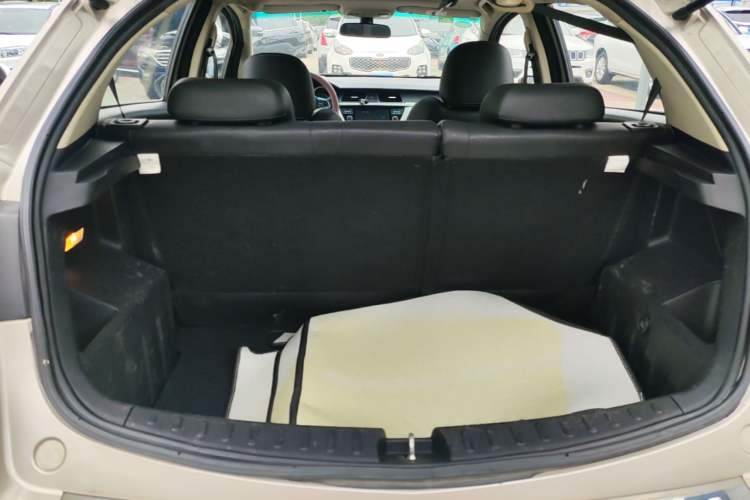 Used Geely Auto Vision X3 2017 1.5L Automatic Luxury Model Trunk