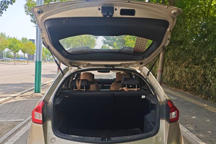 Used Geely Auto Vision X3 2017 1.5L Manual Elite Model Trunk