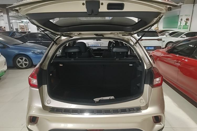 Used Geely Auto Vision X3 2017 1.5L Automatic Luxury Model Trunk