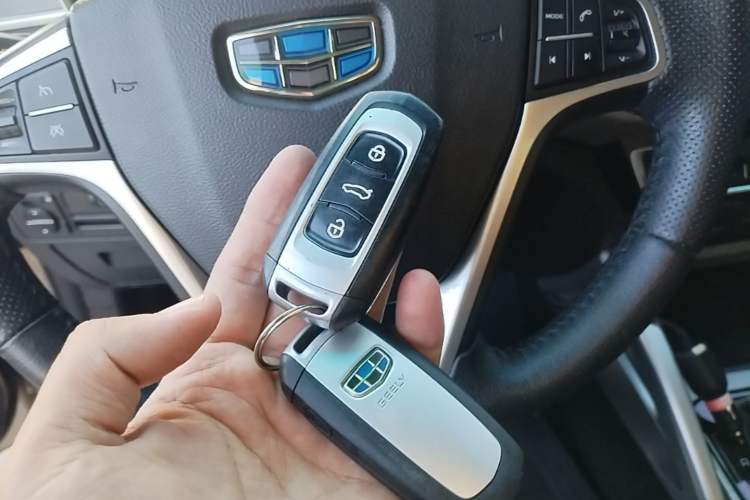 Used Geely Auto Vision X3 2017 1.5L Automatic Elite Model Vehicle Key