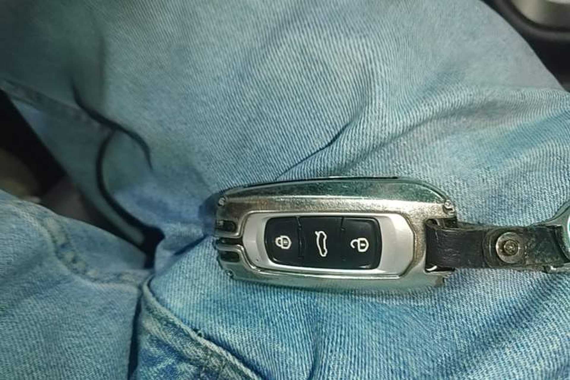 Used Geely Auto Vision X3 2017 1.5L Automatic Luxury Model Vehicle Key