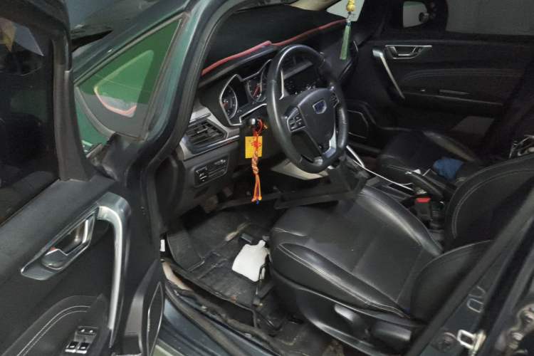 Used Geely Auto Vision X3 2017 1.5L Automatic Luxury Model Driver Seat