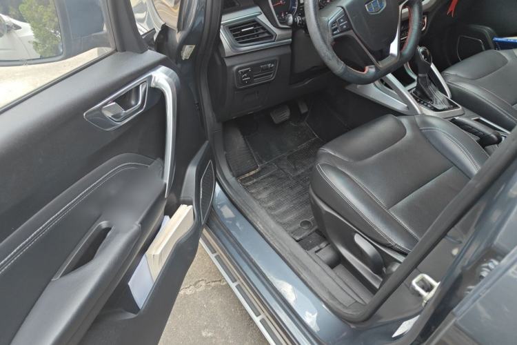 Used Geely Auto Vision X3 2017 1.5L Automatic Luxury Model Driver Seat