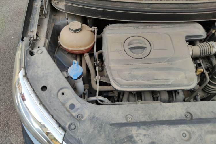 Used Geely Auto Vision X3 2017 1.5L Automatic Elite Model Engine Bay Right