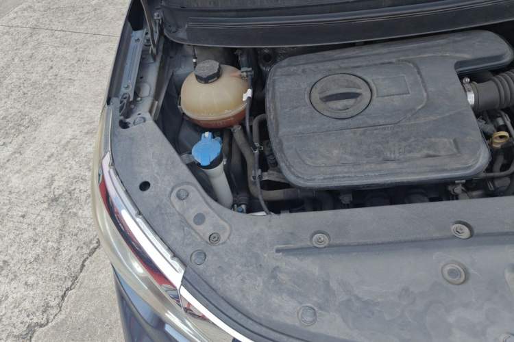 Used Geely Auto Vision X3 2017 1.5L Automatic Luxury Model Engine Bay Right