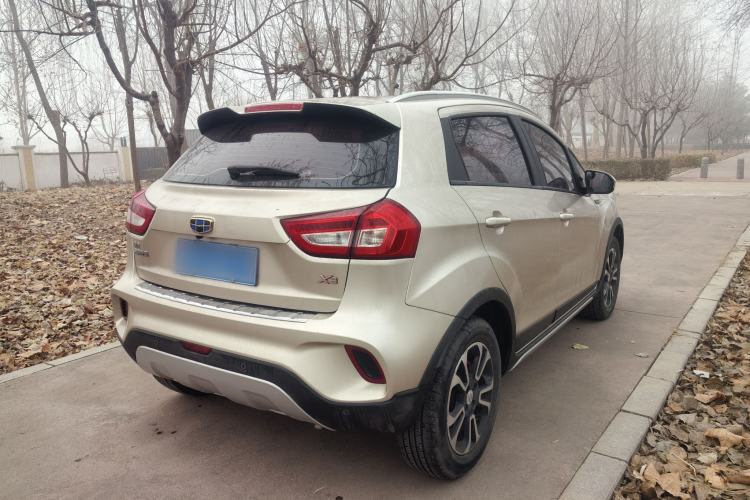 Used Geely Auto Vision X3 2017 1.5L Manual Luxury Model Exterior 6