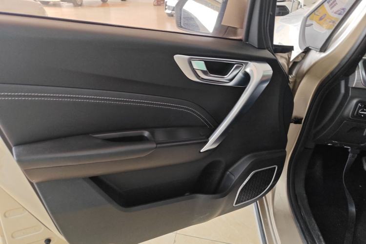 Used Geely Auto Vision X3 2017 1.5L Automatic Elite Model Left Front Door Interior