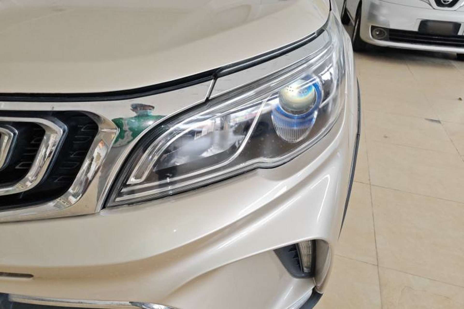 Used Geely Auto Vision X3 2017 1.5L Automatic Elite Model Left Front Headlight