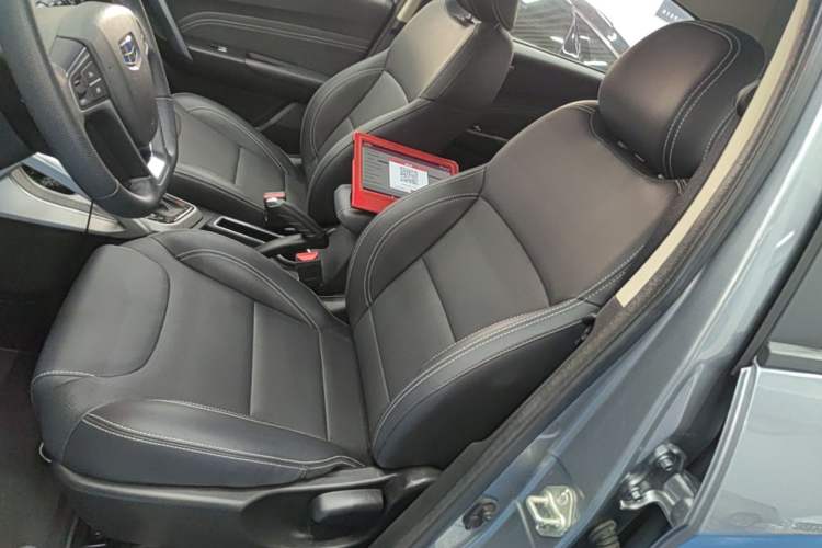 Used Geely Auto Vision X3 2017 1.5L Automatic Elite Model Left Front Seat