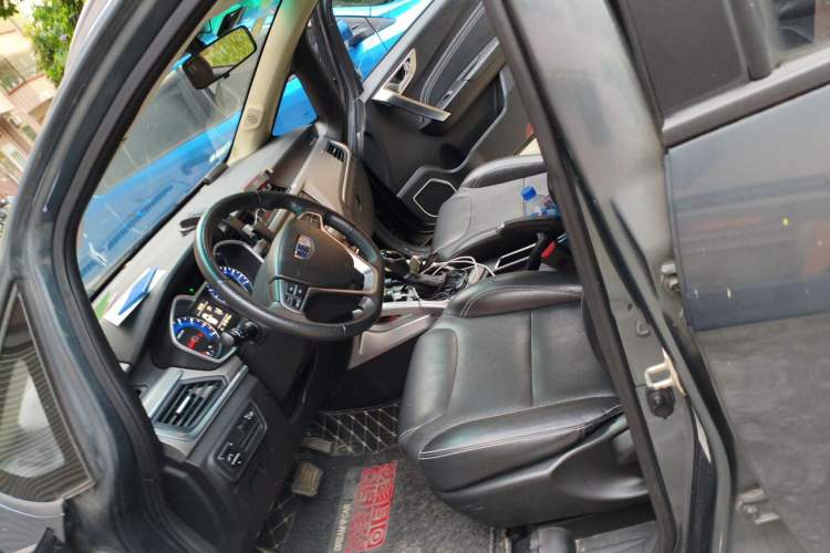 Used Geely Auto Vision X3 2017 1.5L Automatic Elite Model Left Front Seat