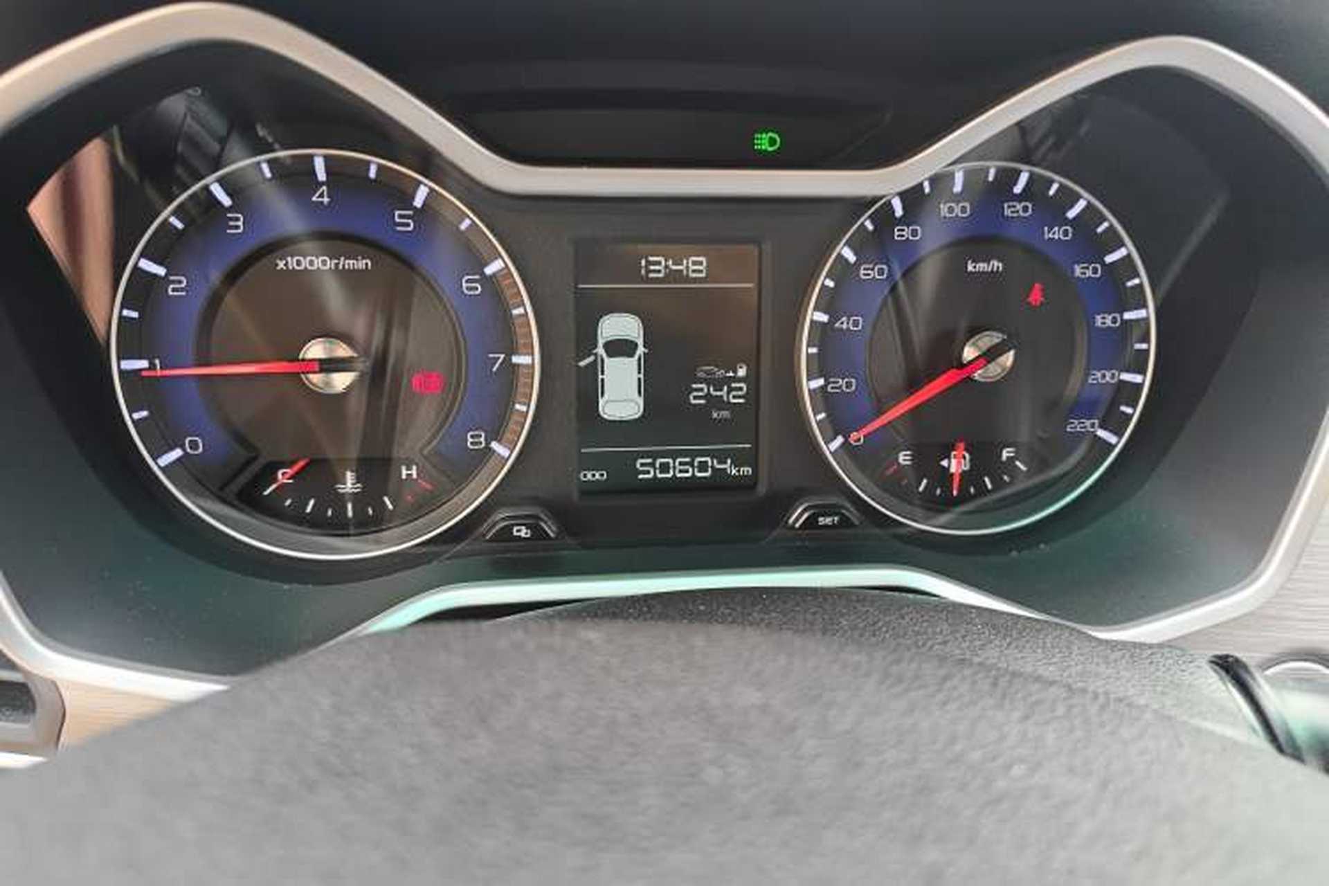 Used Geely Auto Vision X3 2017 1.5L Manual Elite Model Odometer Close Up