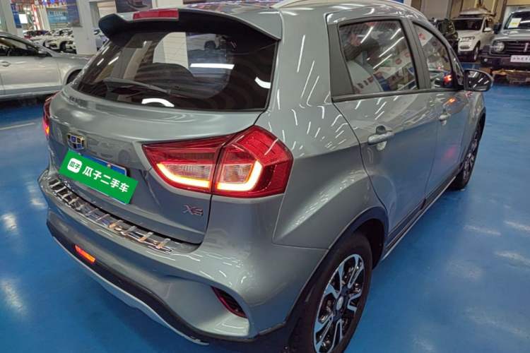 Used Geely Auto Vision X3 2017 1.5L Automatic Elite Model Rear Right 45 Deg