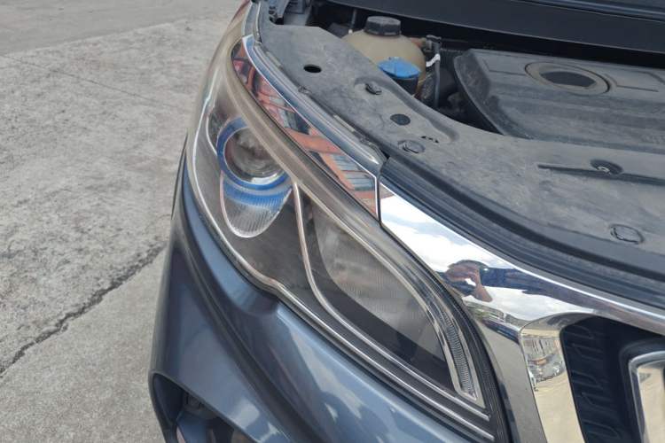 Used Geely Auto Vision X3 2017 1.5L Automatic Luxury Model Right Front Headlight