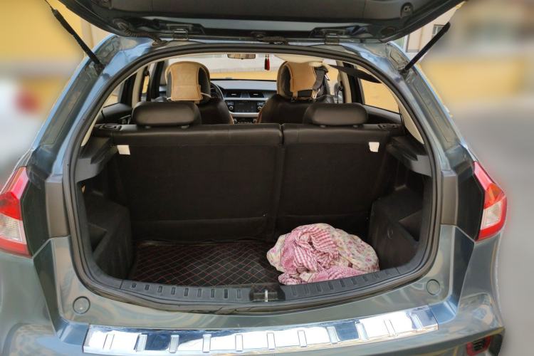 Used Geely Auto Vision X3 2017 1.5L Automatic Elite Model Trunk