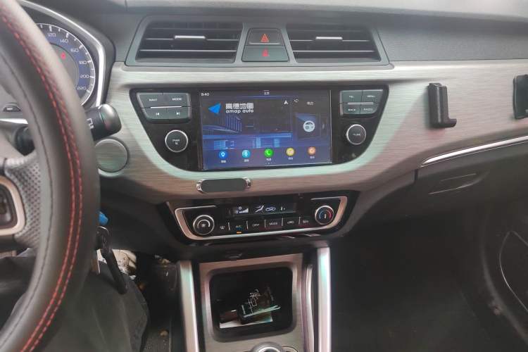 Used Geely Auto Vision X3 2017 1.5L Manual Luxury Model Audio And AC Panel