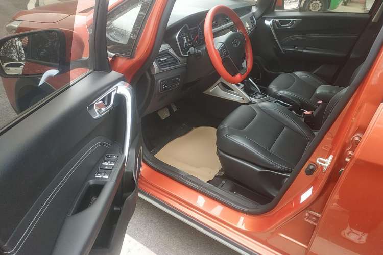 Used Geely Auto Vision X3 2017 1.5L Automatic Elite Model Driver Seat