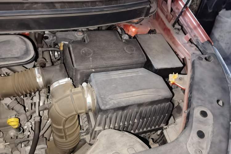 Used Geely Auto Vision X3 2017 1.5L Automatic Luxury Model Engine Bay Left