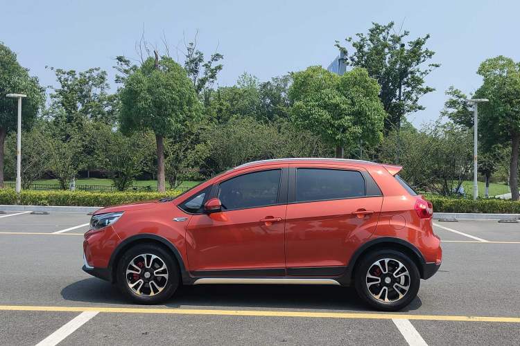 Used Geely Auto Vision X3 2017 1.5L Automatic Luxury Model Exterior 2