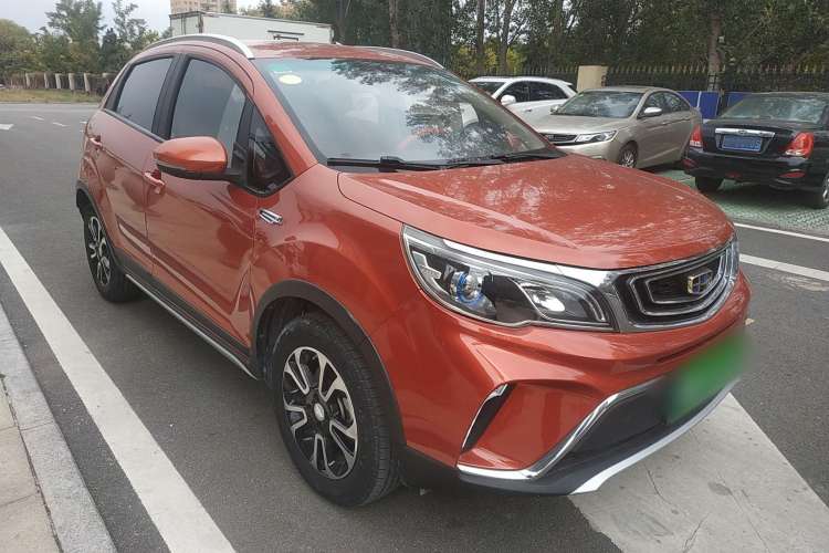 Used Geely Auto Vision X3 2017 1.5L Automatic Elite Model Front Right 45 Deg