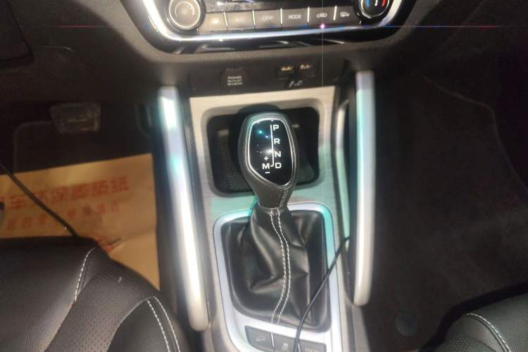 Used Geely Auto Vision X3 2017 1.5L Automatic Luxury Model Gear Lever