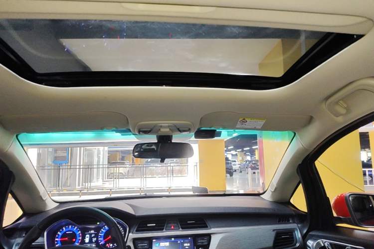 Used Geely Auto Vision X3 2017 1.5L Automatic Luxury Model Headliner