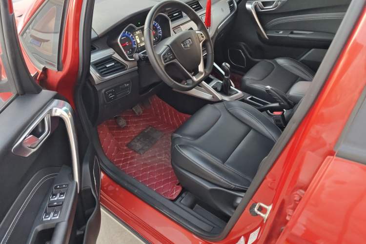 Used Geely Auto Vision X3 2017 1.5L Manual Elite Model Interior 2