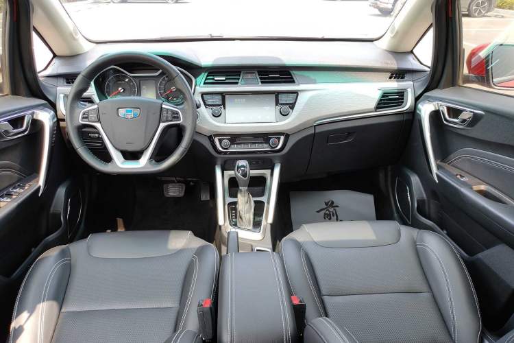 Used Geely Auto Vision X3 2017 1.5L Automatic Luxury Model Interior 3