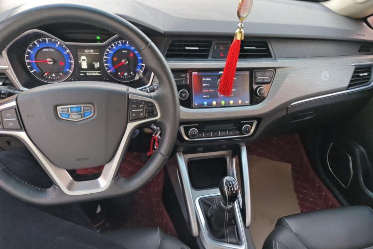 Used Geely Auto Vision X3 2017 1.5L Manual Elite Model Interior 3