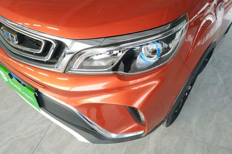 Used Geely Auto Vision X3 2017 1.5L Manual Elite Model Left Front Headlight