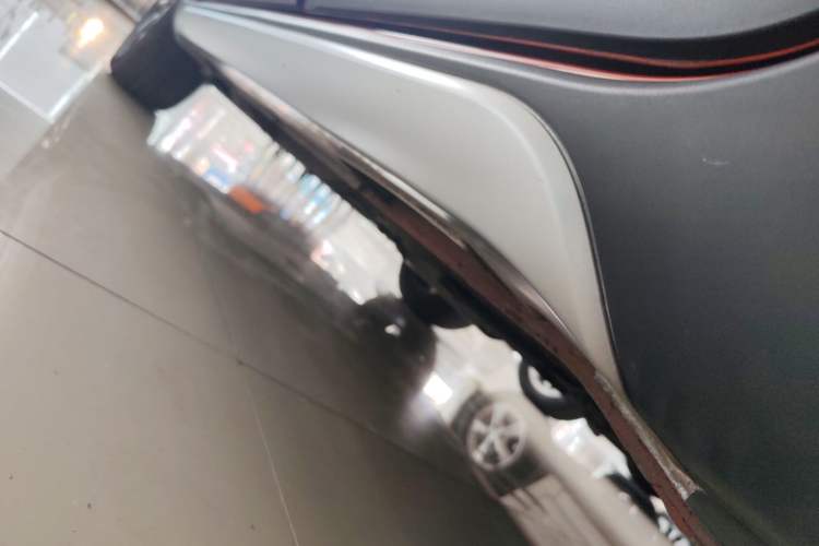 Used Geely Auto Vision X3 2017 1.5L Manual Luxury Model Left Side Sill