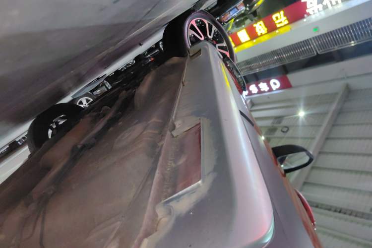 Used Geely Auto Vision X3 2017 1.5L Manual Luxury Model Left Side Sill