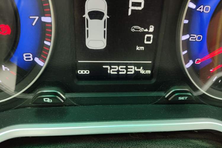 Used Geely Auto Vision X3 2017 1.5L Automatic Luxury Model Odometer Close Up
