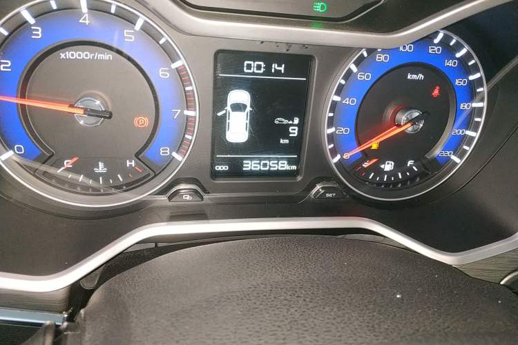 Used Geely Auto Vision X3 2017 1.5L Manual Elite Model Odometer Close Up