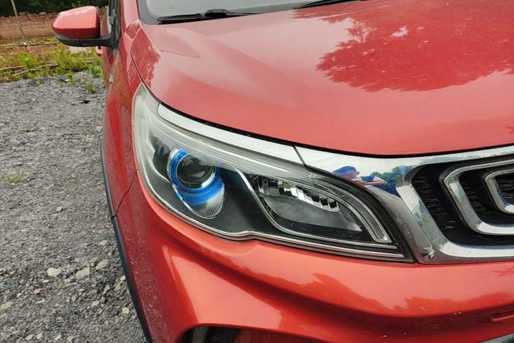 Used Geely Auto Vision X3 2017 1.5L Automatic Luxury Model Right Front Headlight
