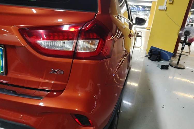 Used Geely Auto Vision X3 2017 1.5L Automatic Luxury Model Right Rear Taillight